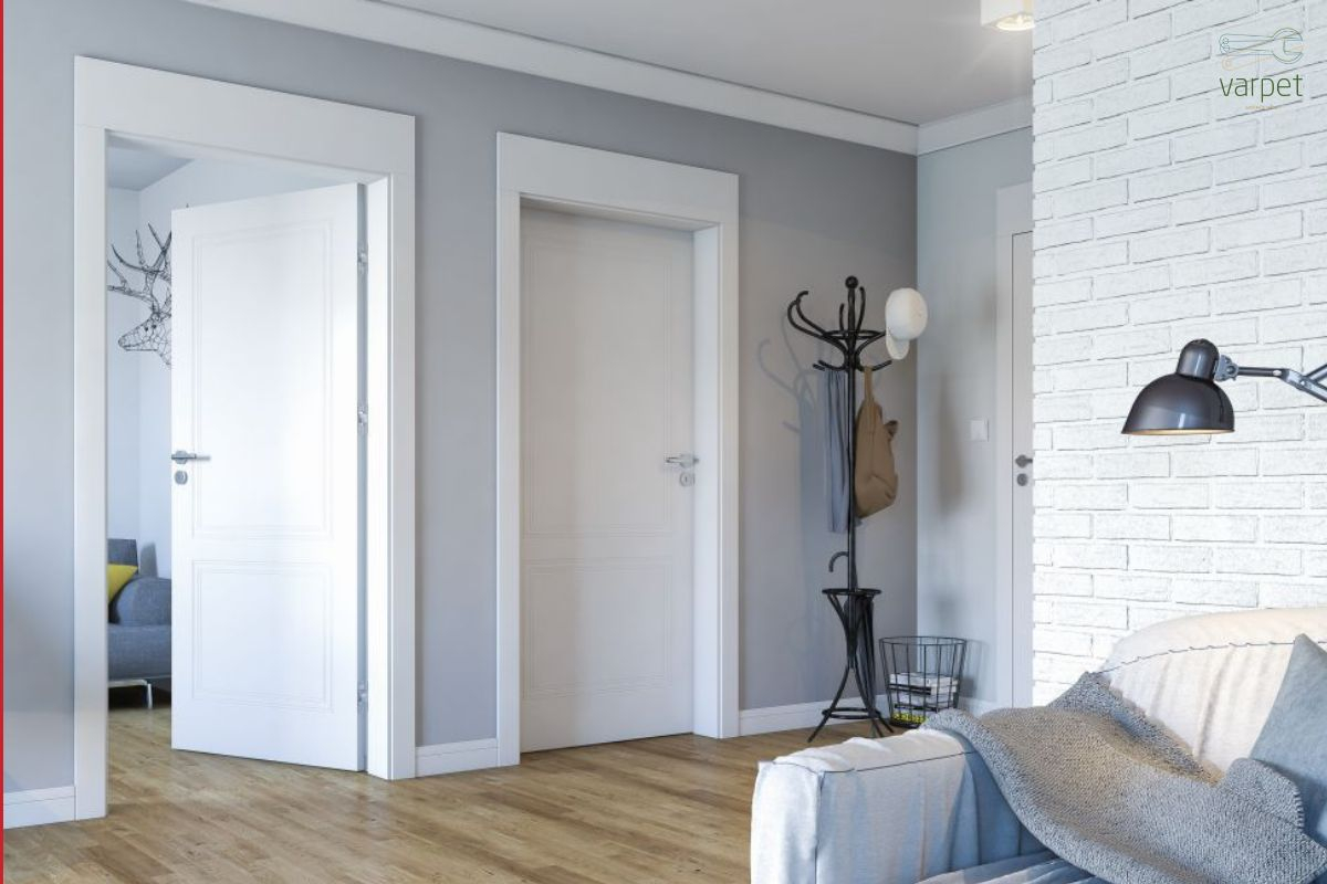 Պատուհանների և դռների տեղադրում